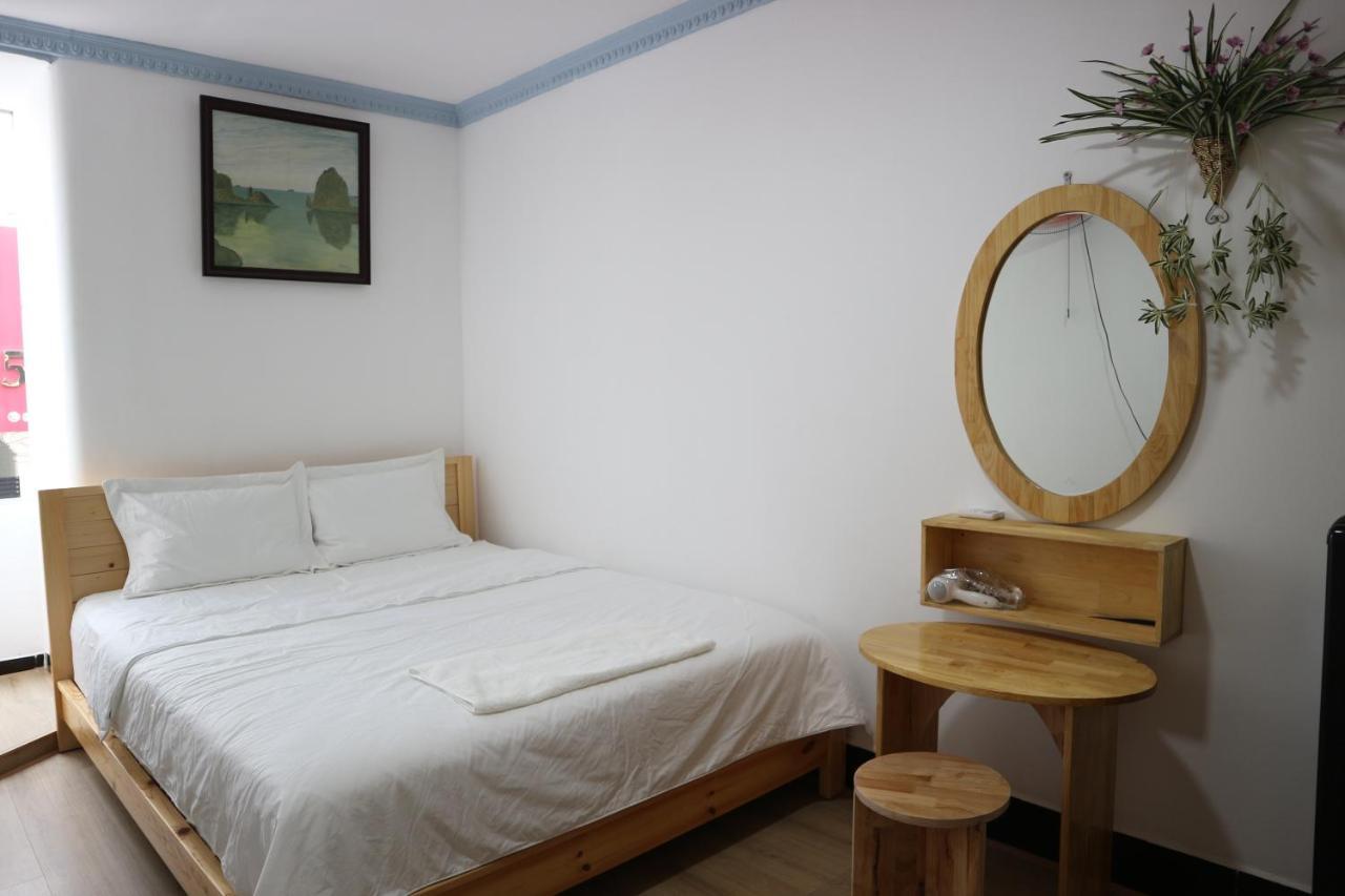 Loan Vo Hostel Хошимин Экстерьер фото