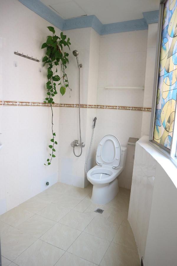 Loan Vo Hostel Хошимин Экстерьер фото