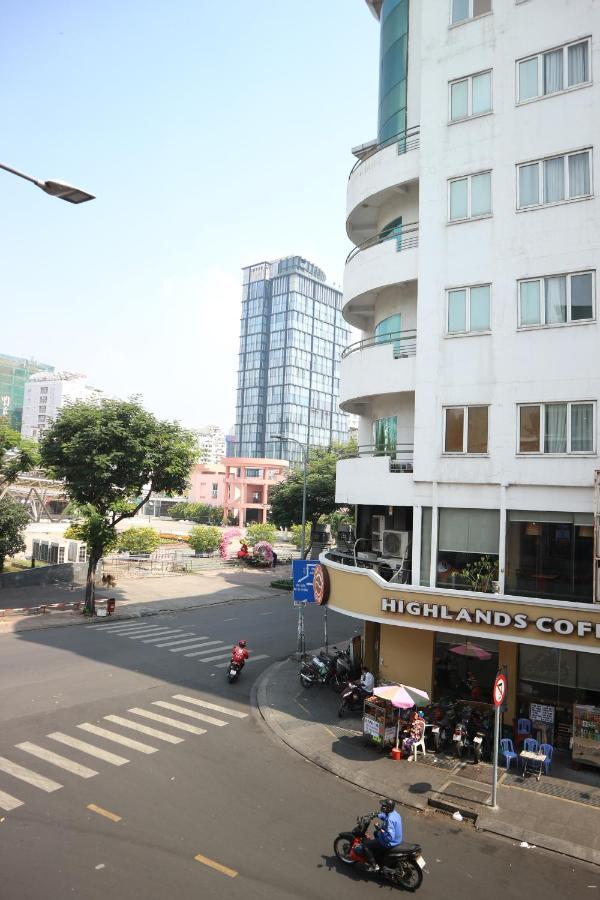 Loan Vo Hostel Хошимин Экстерьер фото