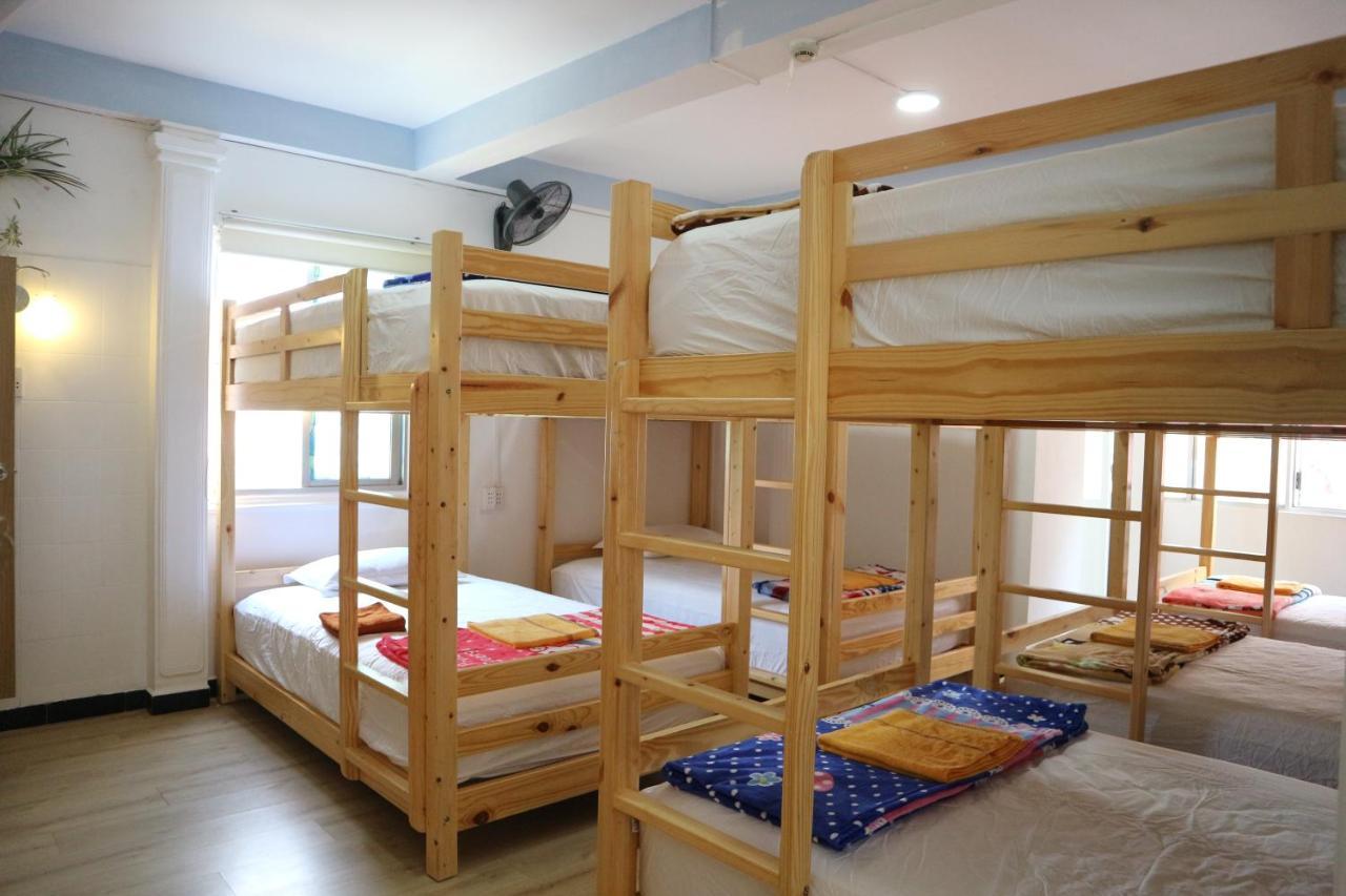 Loan Vo Hostel Хошимин Экстерьер фото